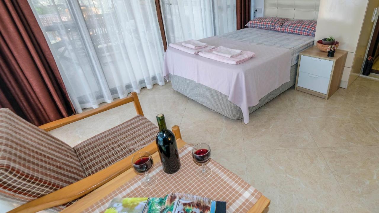 Teras Butik Apart Karaburun  Kültér fotó